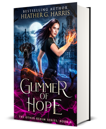 Glimmer of Hope(Hardback)