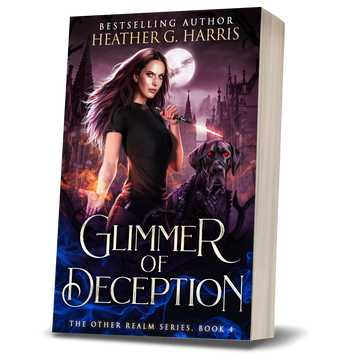 Glimmer of Deception(Hardback)